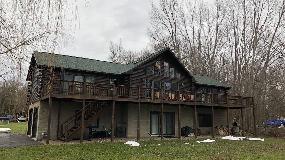 Mayville House | 5 Bedroom Log Home on Chautauqua Lake