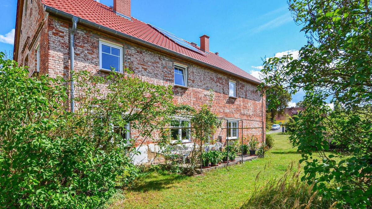 Jagow Apartment | 5 bedroom nice apartment in Uckerland