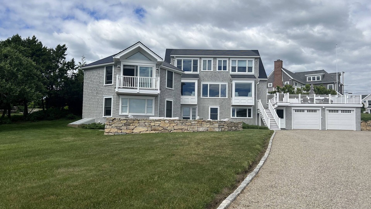 Adamsville House | 5 bedroom ocean and pond view home in Westport Harbor