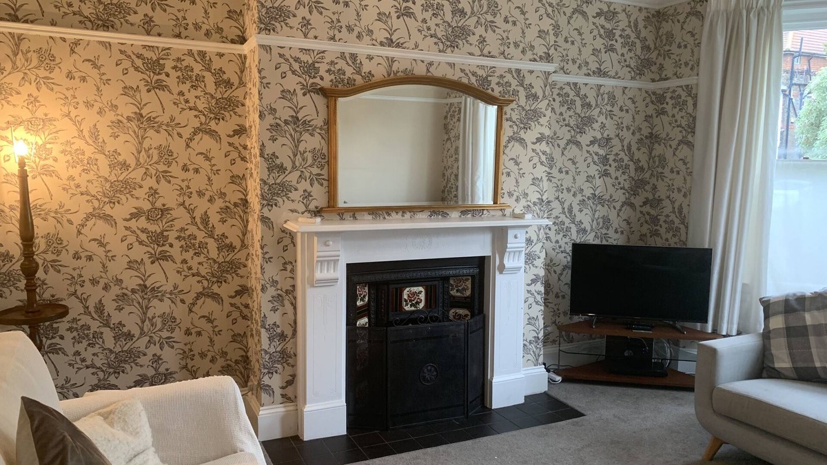 Westgate-on-Sea House | 5 Bedroom Victorian House in Westgate-on-Sea (nr Margate) 5 min walk to beach