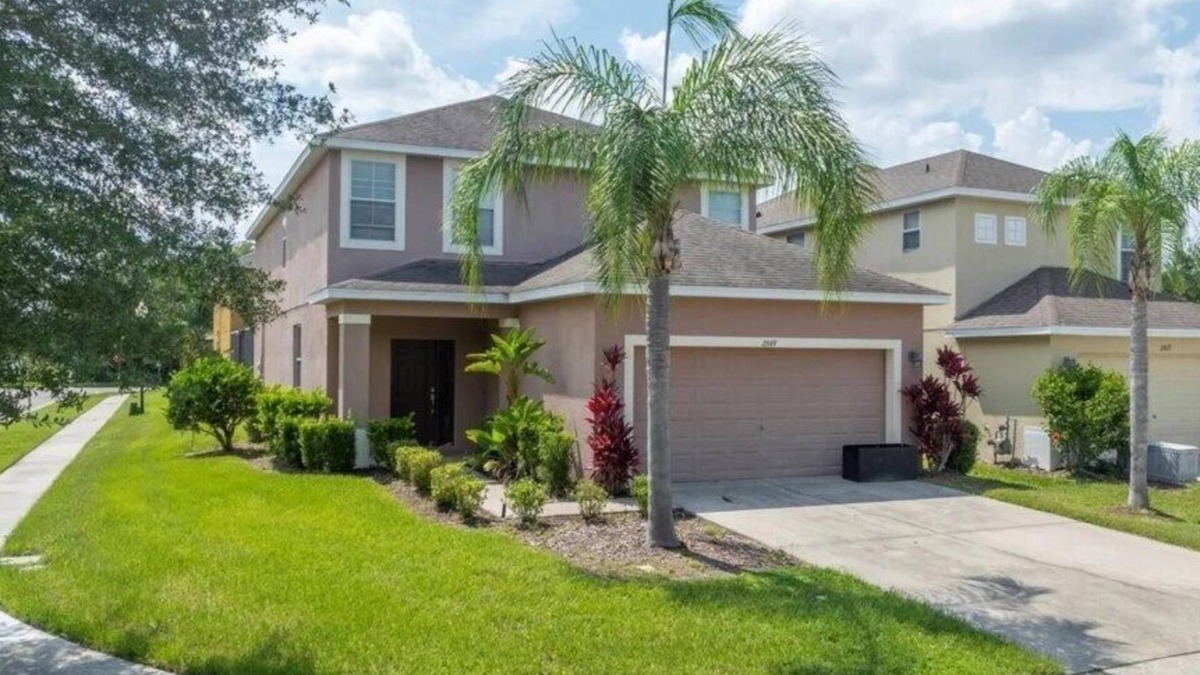 Veranda Palms House | 5 Bedrooms/4.5 Baths/Veranda Palms (2669SC)