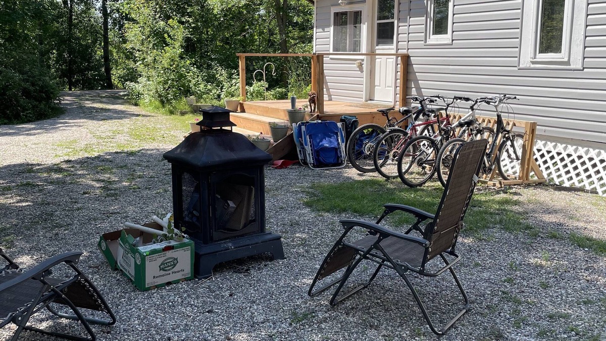 Victoria Beach Cabin | 5 cabins from the beach!