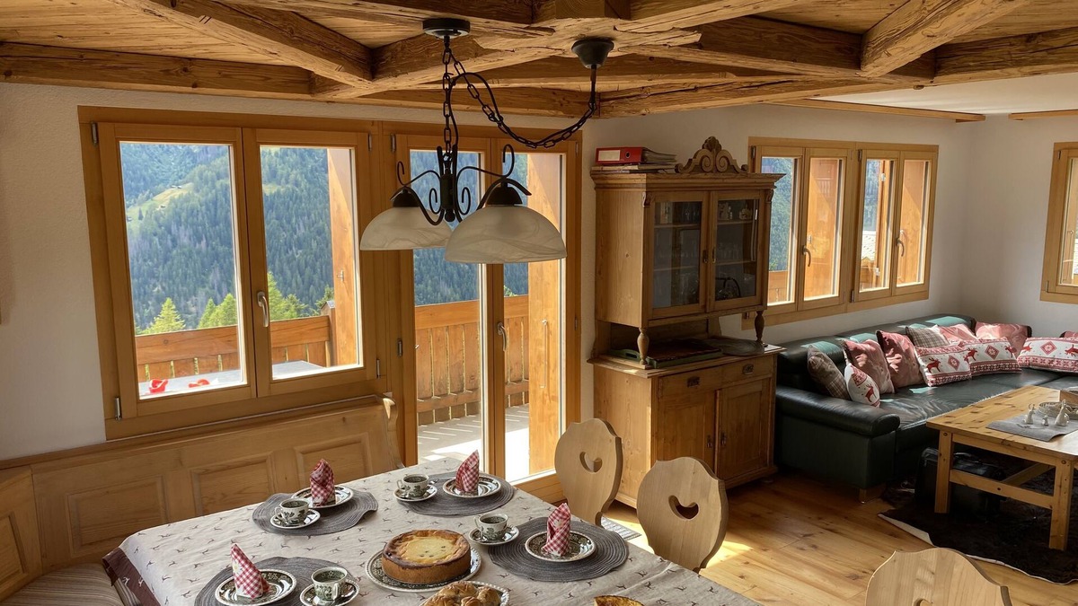 Bellwald Ski Chalet | 5* Family Chalet with breathtaking mountain view