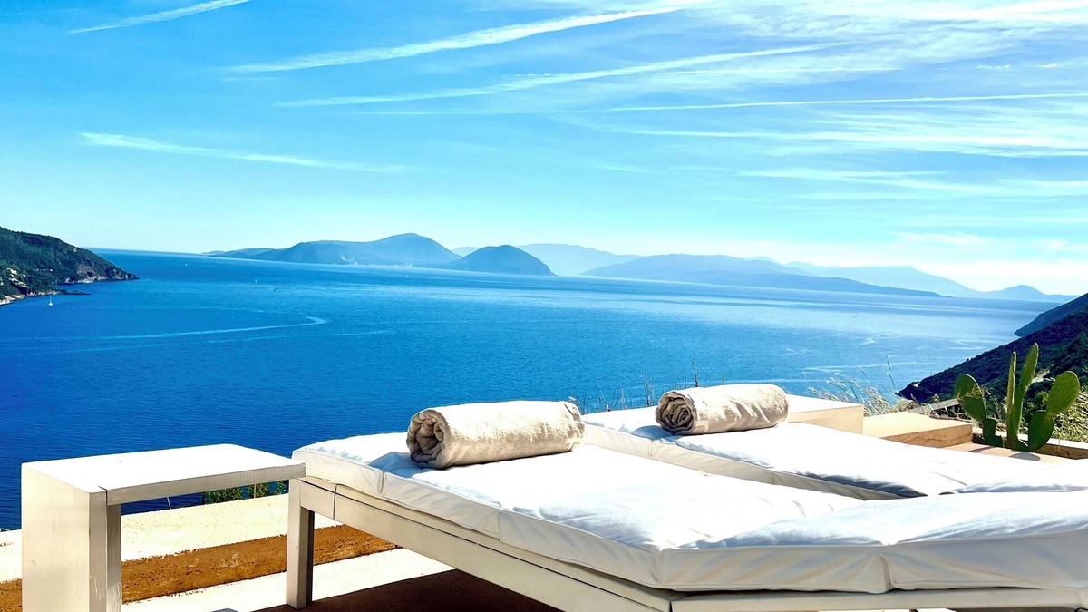 Vassiliki Villa | 5* Get a 10%-25% discount ,Independent Villa With Private Pool