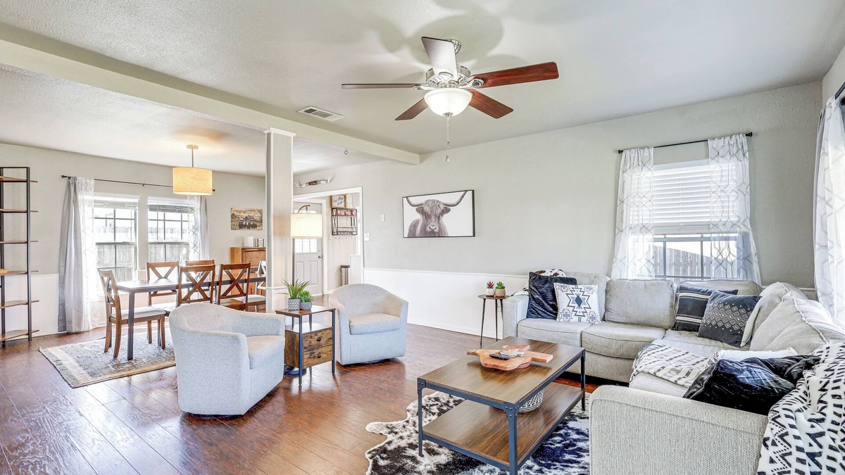 Belton House | 5 Mi to Belton Lake: Home w/Large Yard!