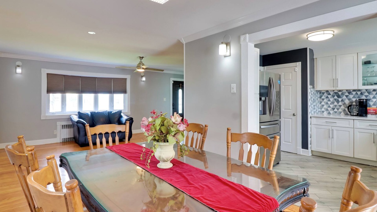 Hillside House | 5 Mi to Dtwn Newark: Hillside Vacation Rental