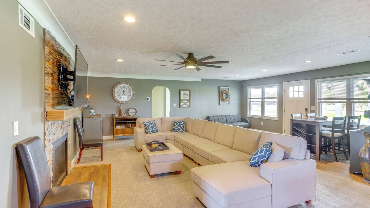 Port Clinton House | 5 Mi to Lake: Port Clinton Home w/Gazebo & Grill!