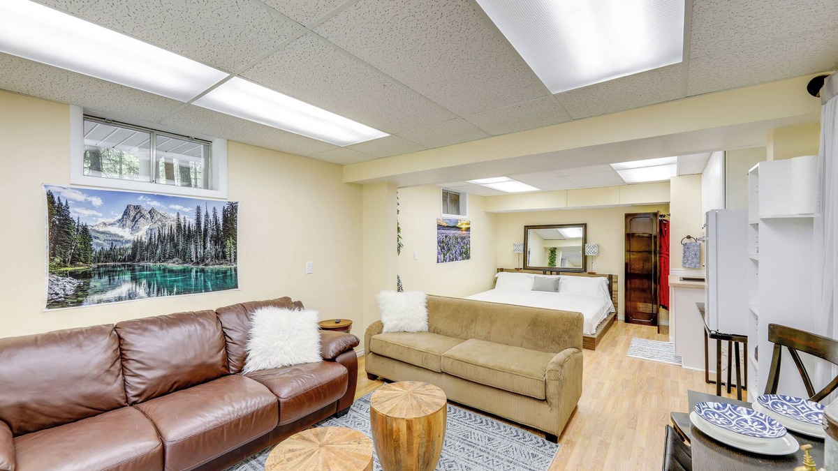 Libby Apartment | 5 Mi to State Park: Studio, Walk to Happy's Inn!
