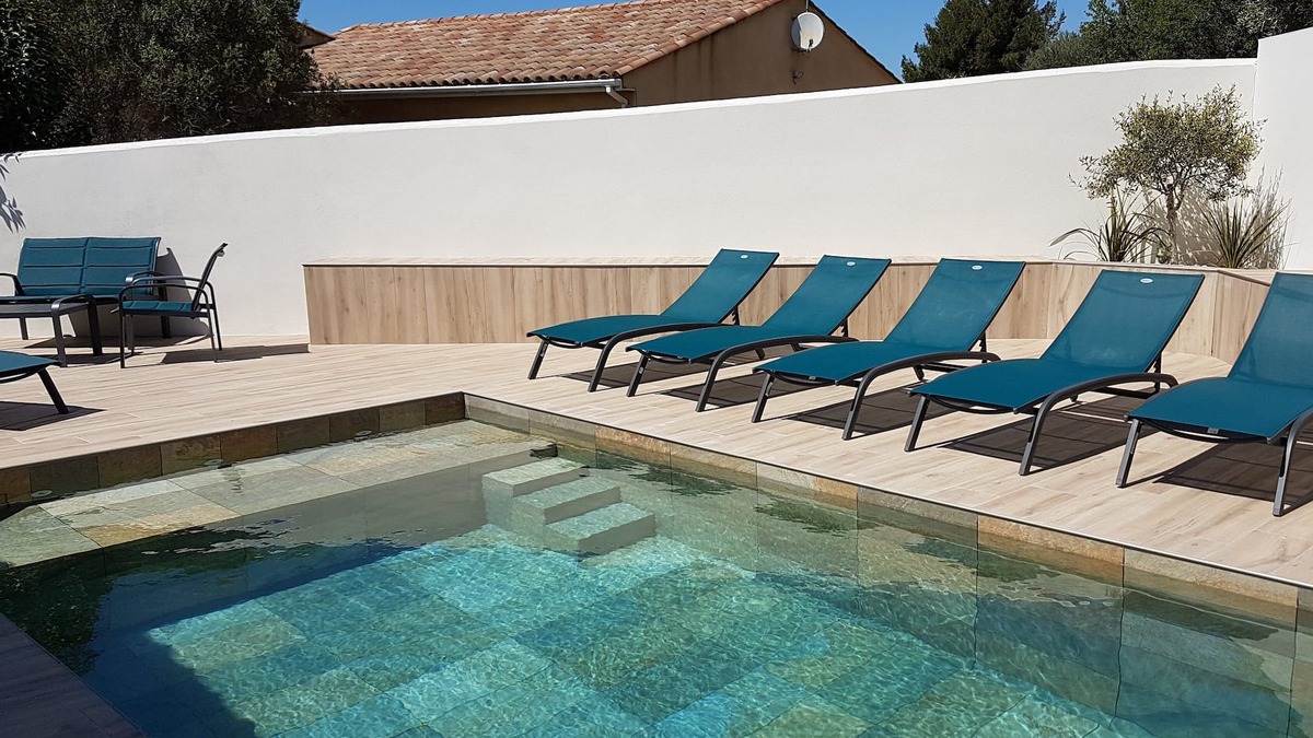 Vendres Villa | 5 minutes from the beaches , Villa with Pool, Boulodrome, Pinball and Babyfoot