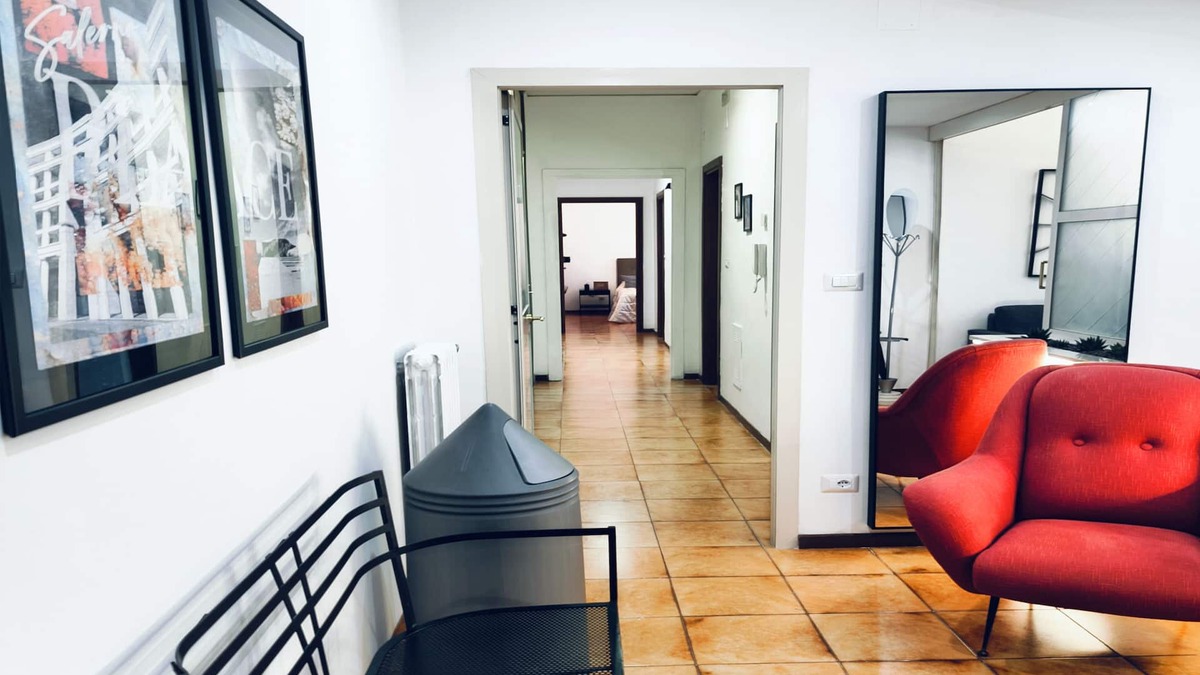 Salerno Apartment | 5 minutes from the sea and all services elegant apartment, prestigious area