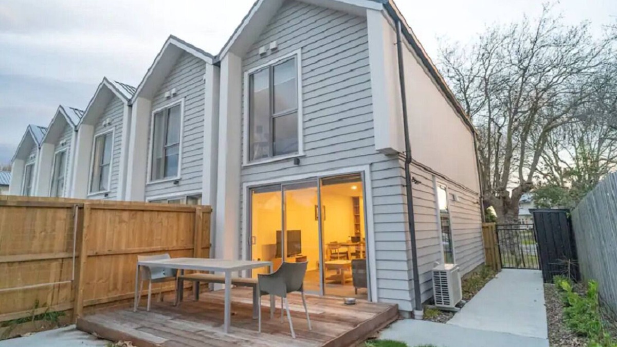 Linwood Apartment | 5 minutes to CBD , Parking, Kid and Pet Friendly