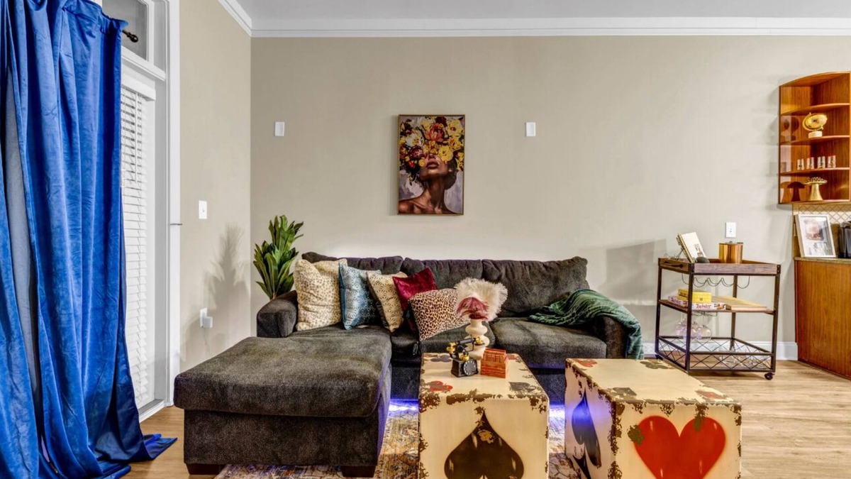 Bellevue Apartment | 5 Minutes to Lenox Mall: Sleeps 8