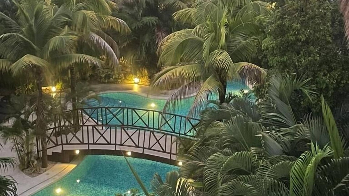 Zama Condo | 5 minutes to the beach! Family penthouse condo with private rooftop & decks