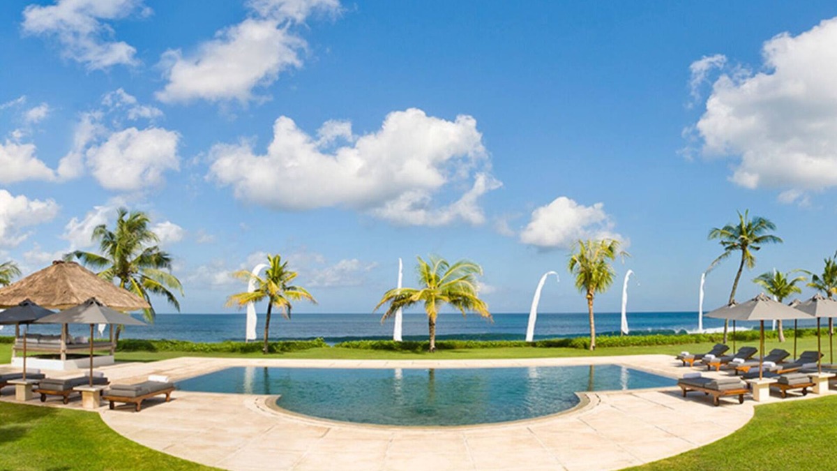 Batubelig Villa | 5-Star Beachfront Villa, Bali Villa 1014