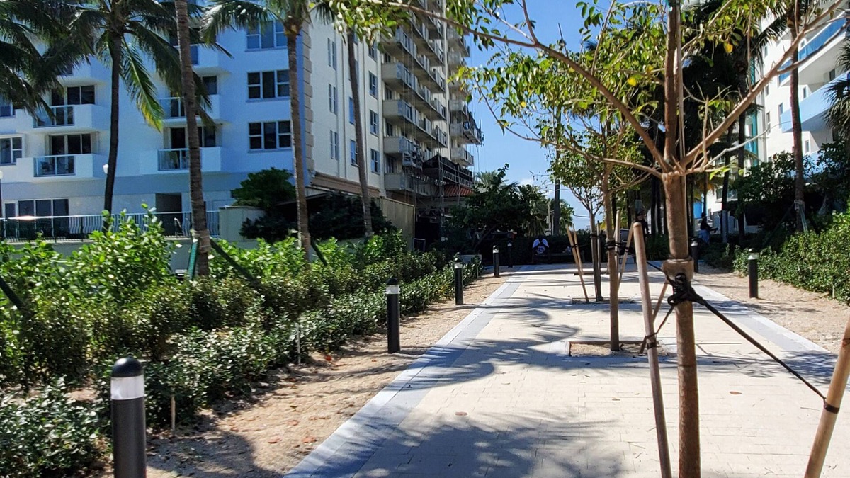 Surfside Condo | 5 Star Condo Overlooks Surfside Beach