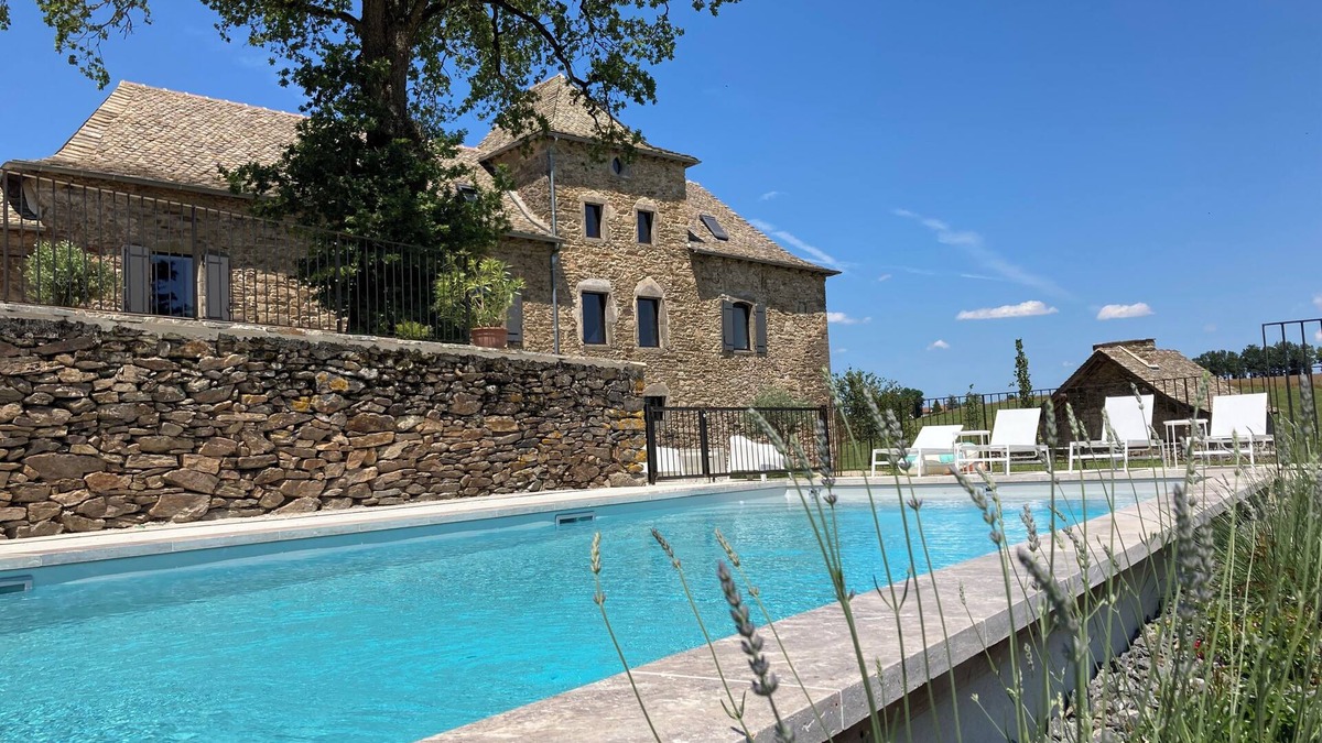 Rignac House | 5-star house with indoor pool & spa