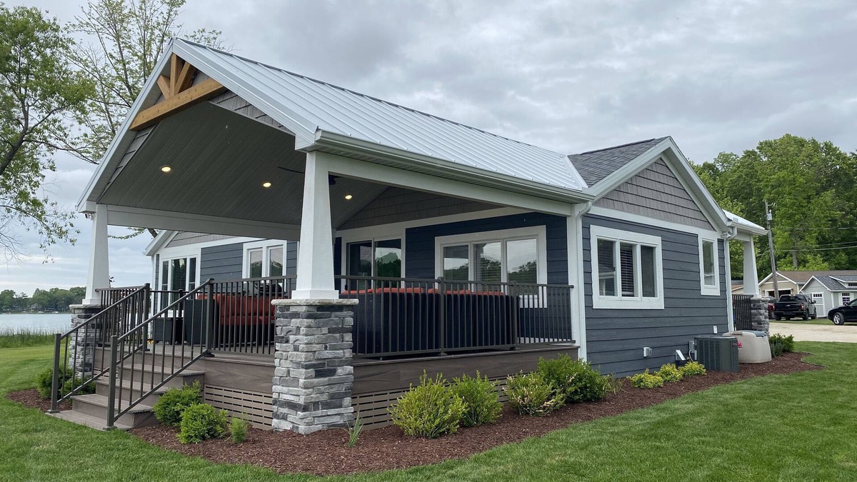 Three Rivers House | 5-Star Lakeside Luxury & Comfort!