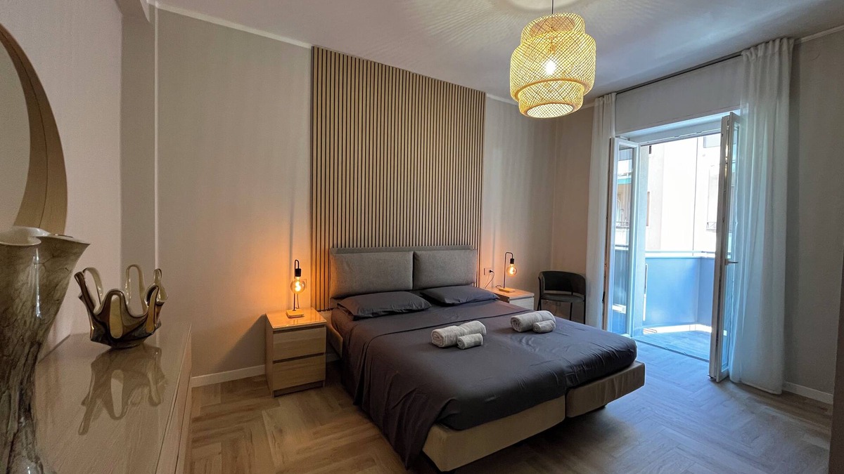 Bergamo Apartment | [5 Star Suite] Luxury Apartment and History