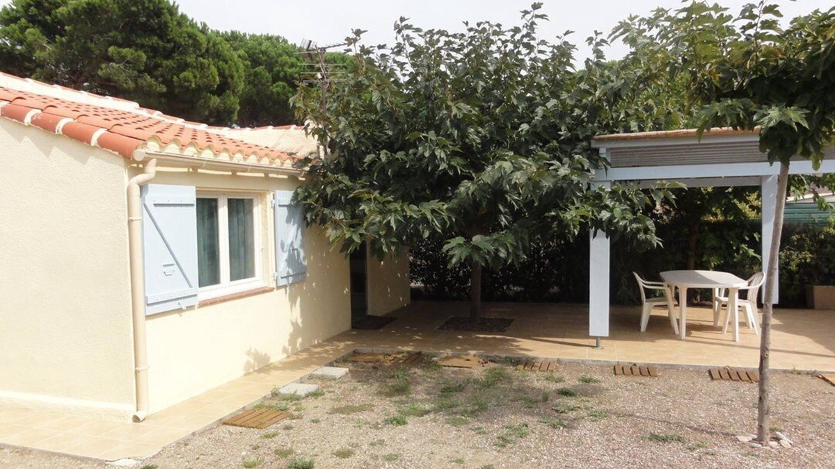 Sainte-Marie-Plage House | 500 METERS FROM THE SANDY BEACH ST MARIE FROM THE SEA MAISON HOLIDAY WITH TERRACE .