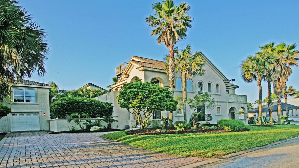 Jacksonville Beach House | 5000 Sq Ft Luxury Home with Ocean Views, Corporate Events, Weddings, Near Mayo