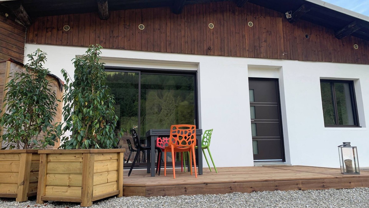 Les Clefs House | 55m2 apartment at the foot of La Tournette with terrace, 5 minutes from Thônes