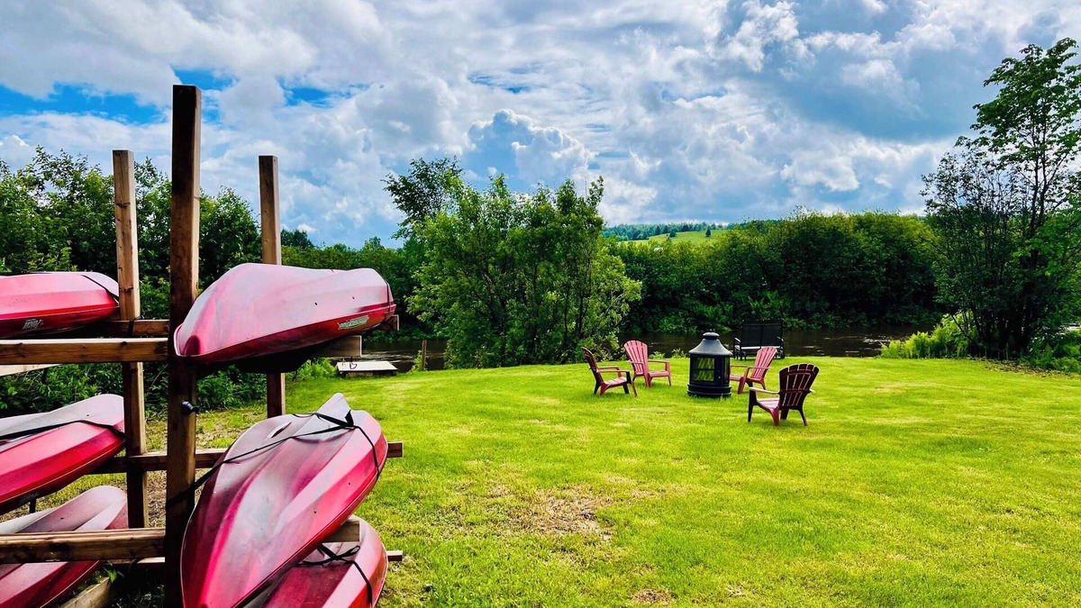 Saint-Leon-de-Standon Apartment | 564B Le Refuge Spa Riviere