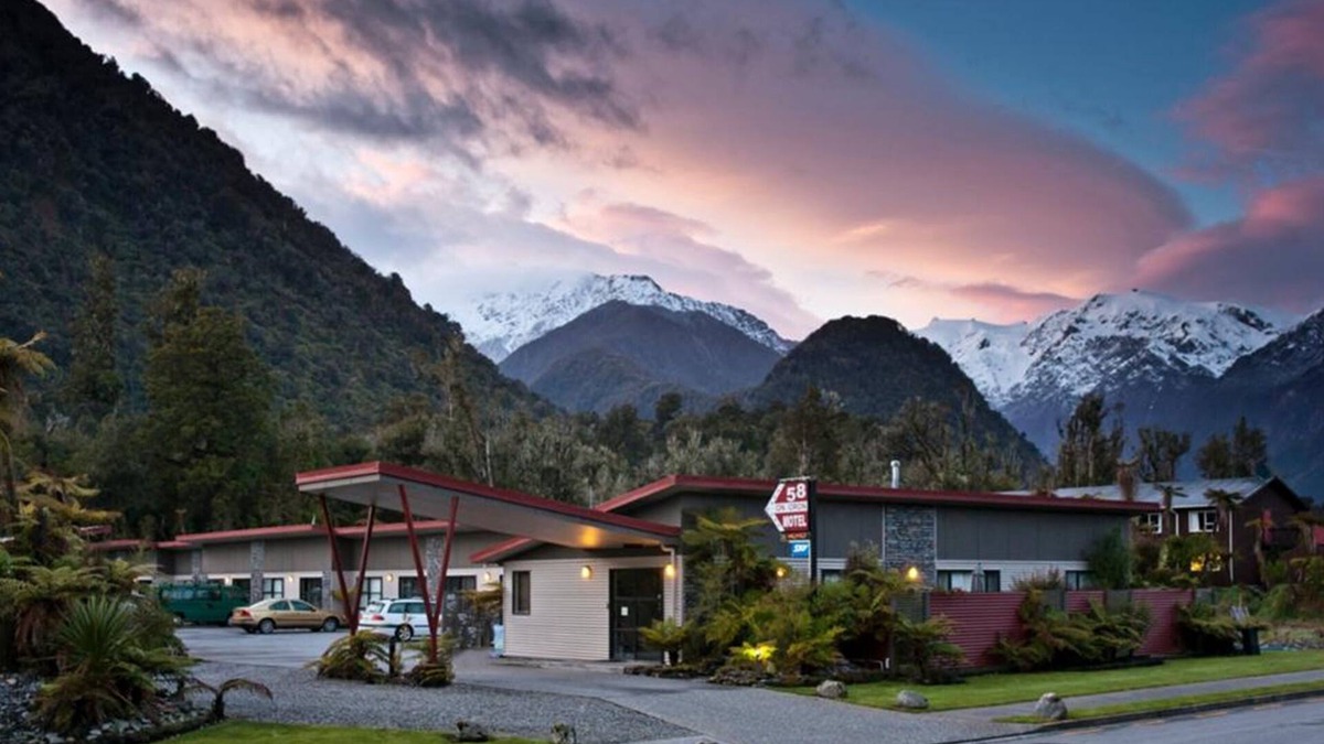 Franz Josef Glacier Hotel | 58 On Cron Motel