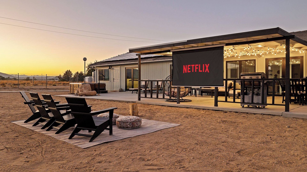 Joshua Tree House | 5BR - Hot Tub, Pool, Sauna - Near Joshua Tree NP