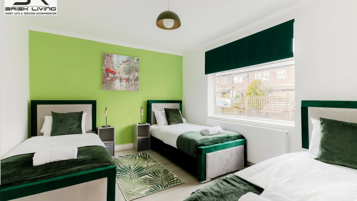 Redbridge House | *5BR house*Free Parking*offA12*Families*Sleeps13*