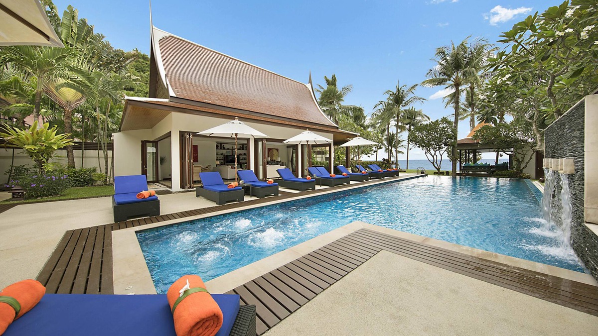 Taling Ngam Villa | 5BR Private Beachfront Villa | Lipa Noi Beach