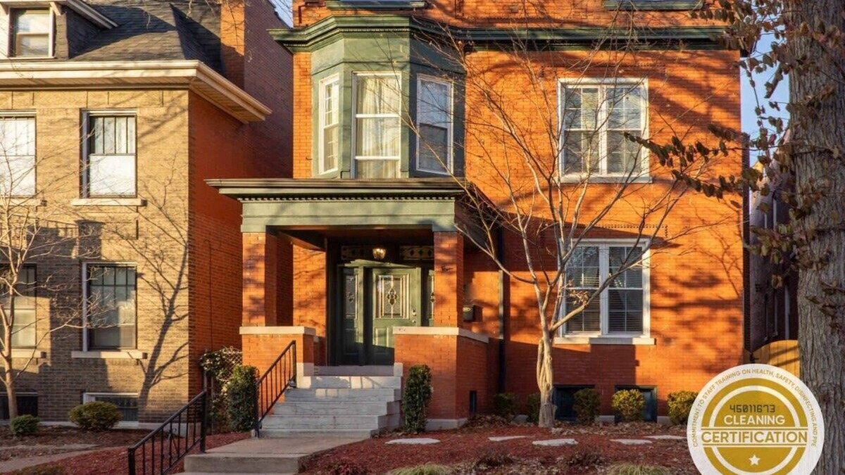 Tower Grove South House | 5BR Tower Grove Family Home/ABODEbucks