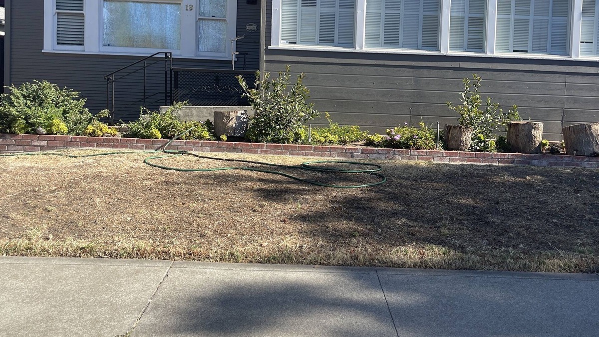 Stockton House | #5Lovely Room/w full bathroom, 3 block from Saint Joseph hospital