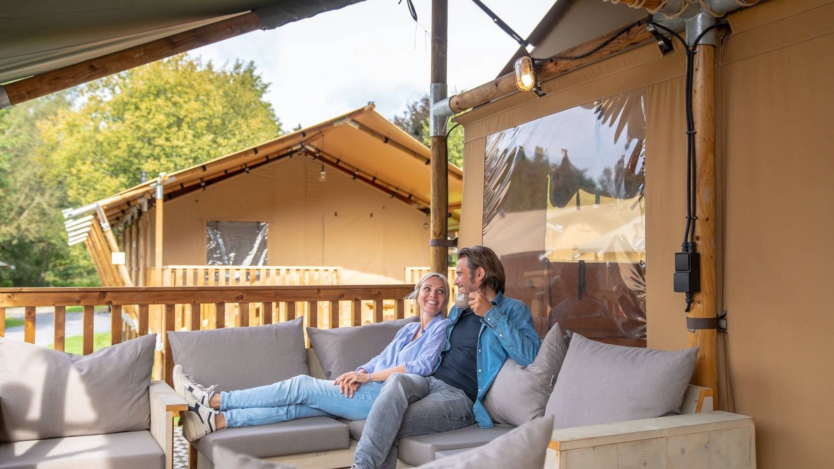 Neufchateau RV Rental | 6-8-person glamping tent in the holiday park Landal Glamping Neufchâteau