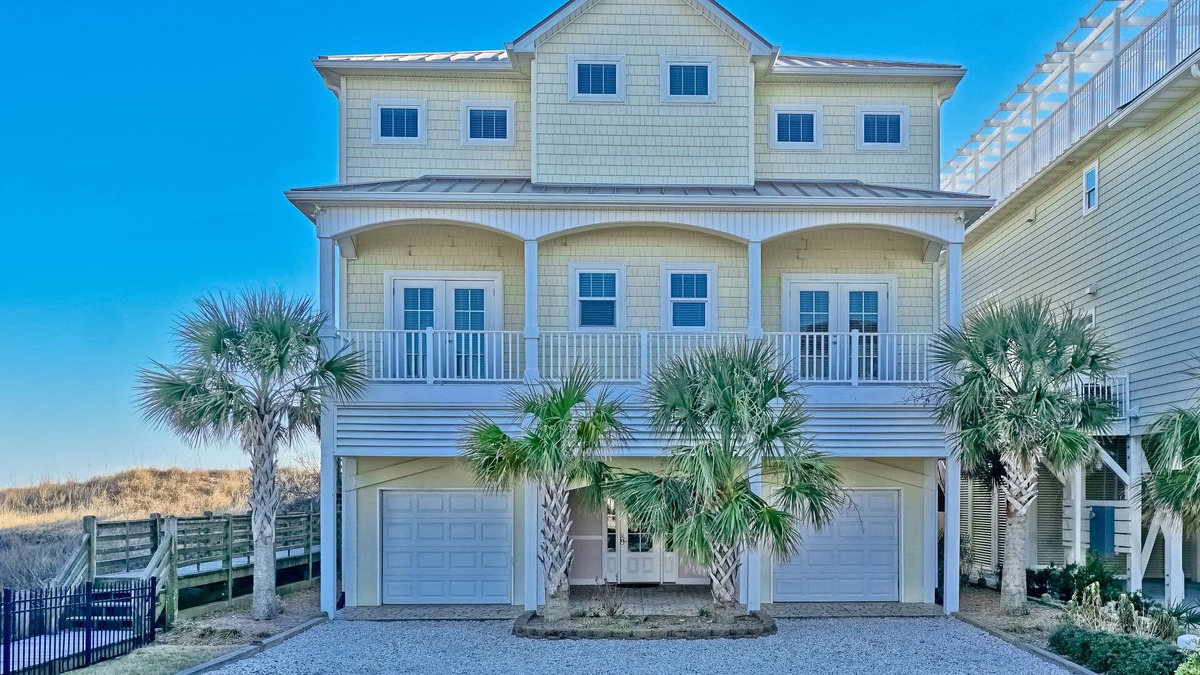 Ocean Isle Beach House | 6 bed/6 baths, elevator, Oceanfront, private pool, linens & towels included!