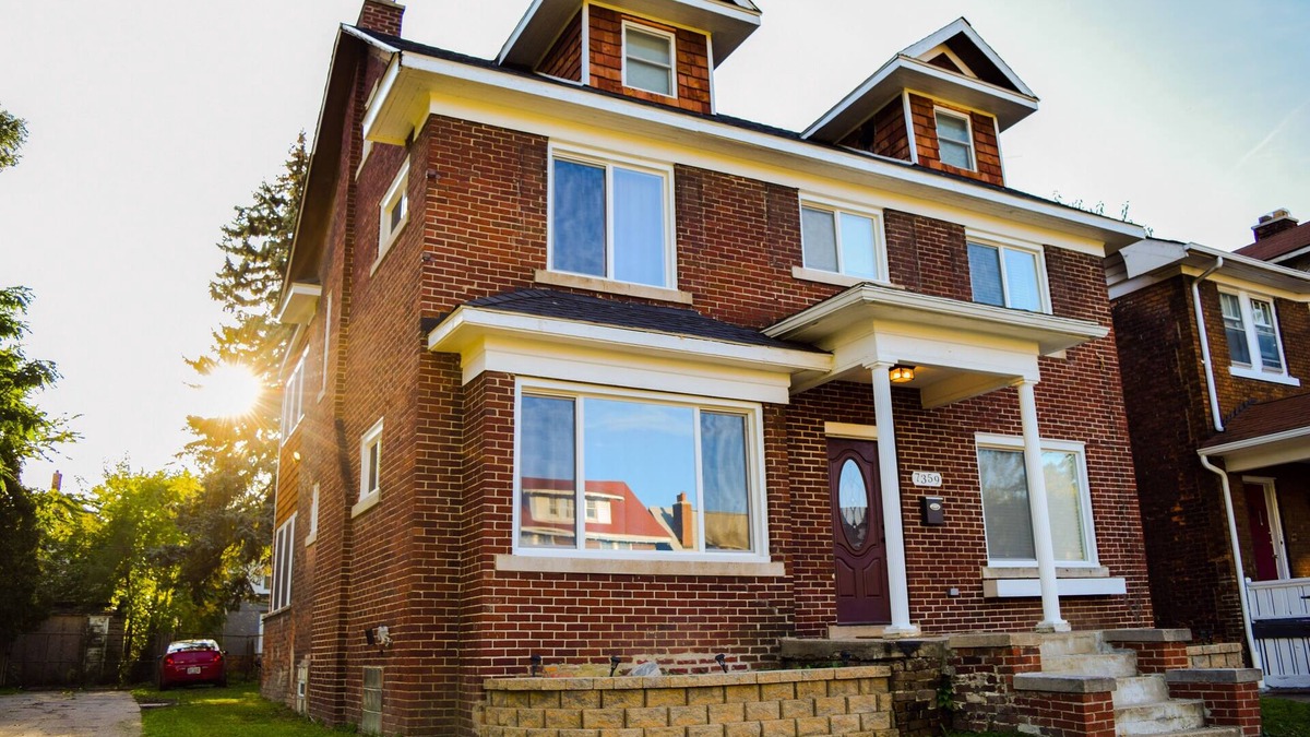 New Center Detroit House | 6 Bedroom/4.5 Bath/Across from Motown Museum