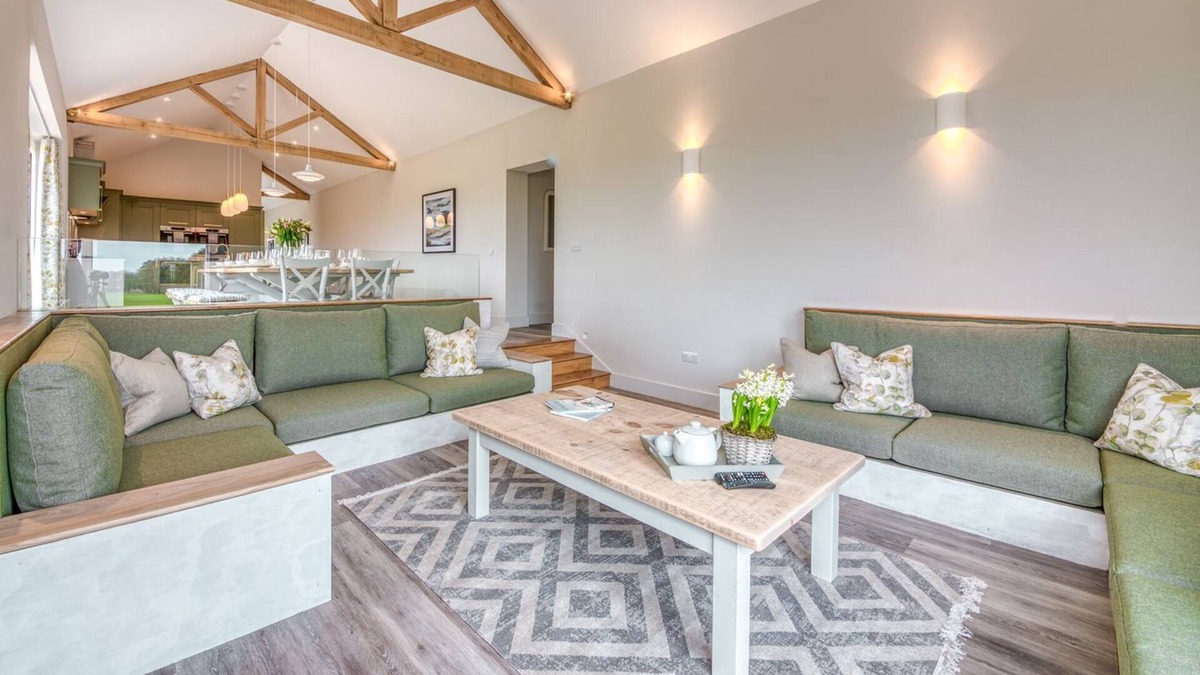 East Ilsley Cottage | 6 bedroom accommodation in East Ilsley, near Newbury