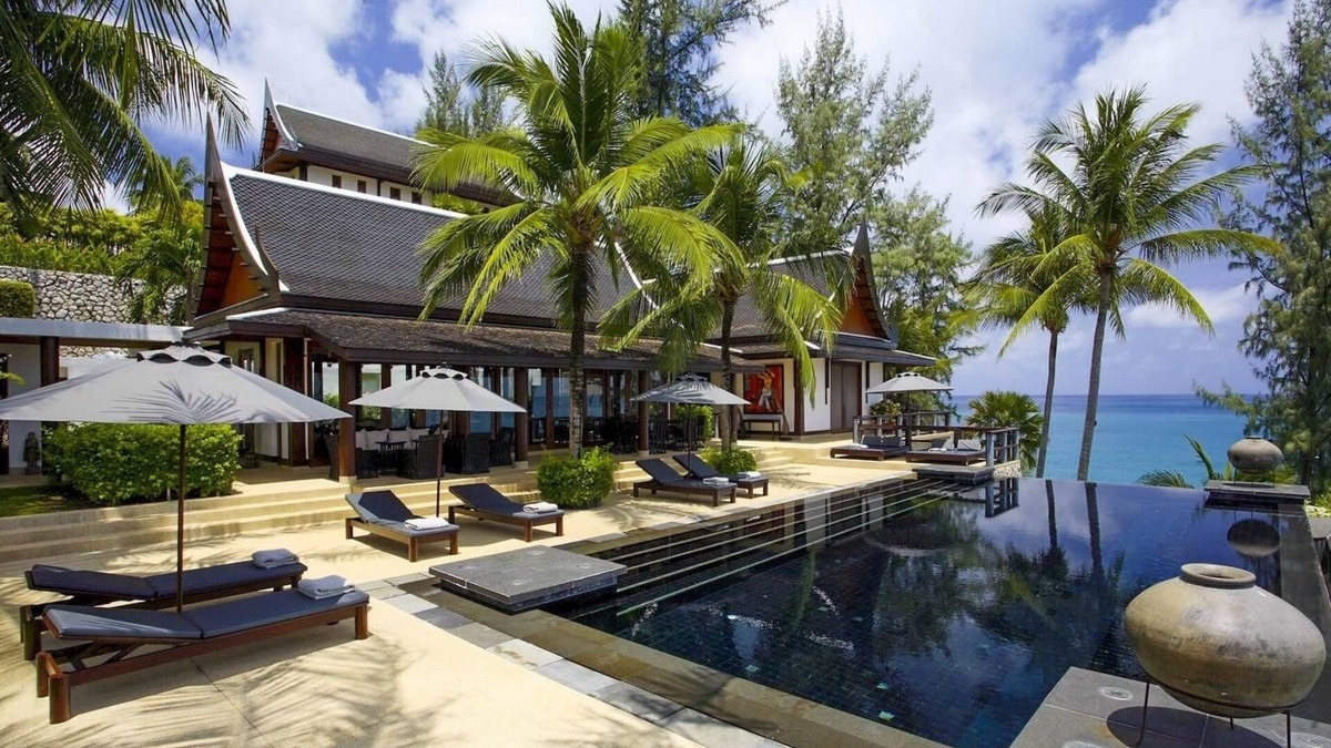 Kamala Apartment | 6 Bedroom beachfront Villa in Kamala