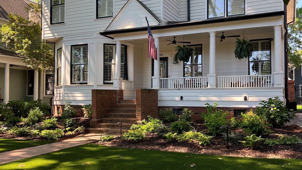 Dilworth House | 6-bedroom Home in Heart of Dilworth in Charlotte