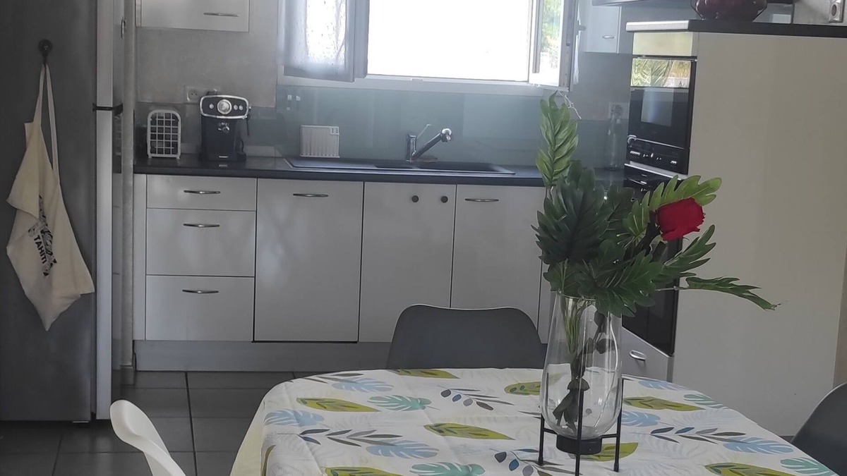Colomiers House | 6-bedroom house in quiet subdivision