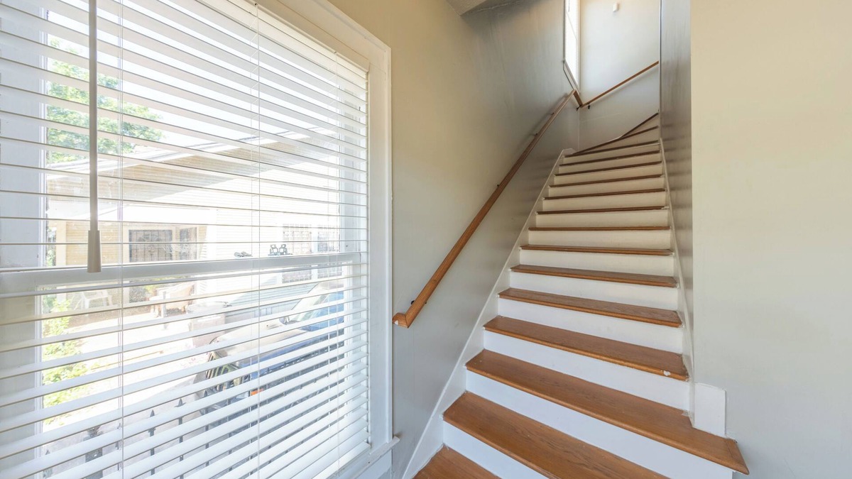 Highland Park Villa | 6 bedroom spacious living near downtown