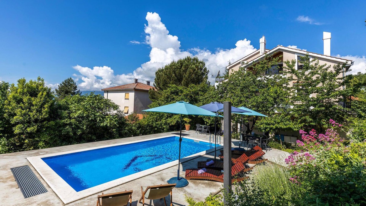 Kastav House | 6 bedroom stunning home in Spincici