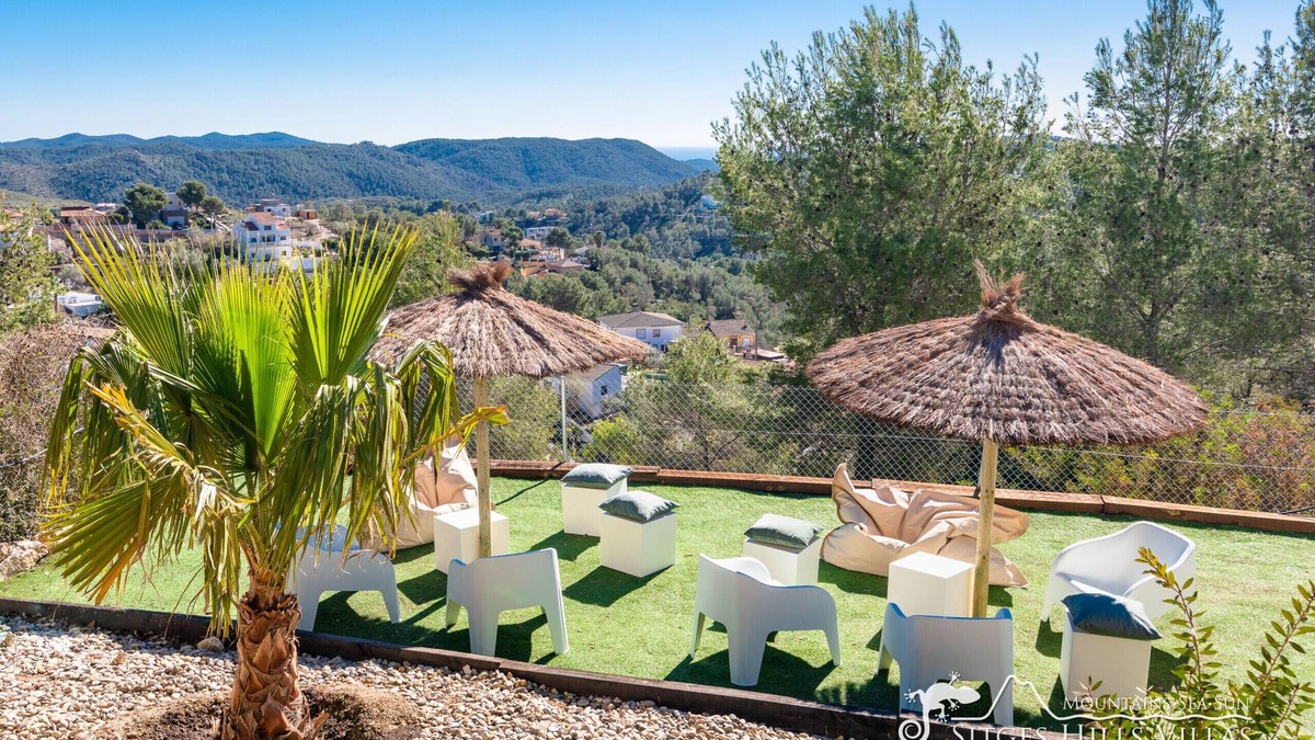 Olivella Villa | 6 Bedroom Villa with Wonderful Panoramic Views
