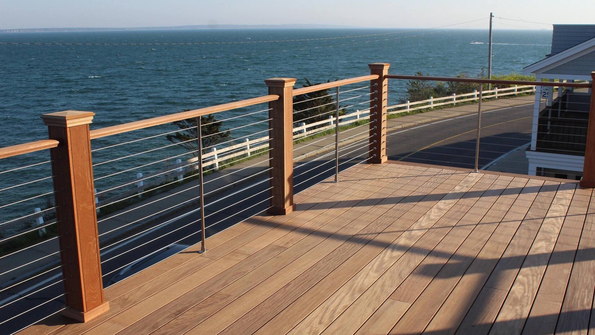 Falmouth Heights House | 6 BR Oceanfront House- fantastic spot for family reunions or large groups