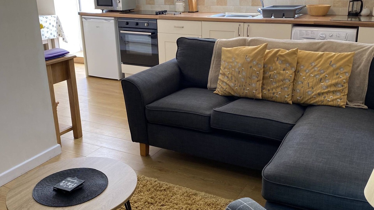 Malltraeth Cottage | 6 Glantraeth Farm.