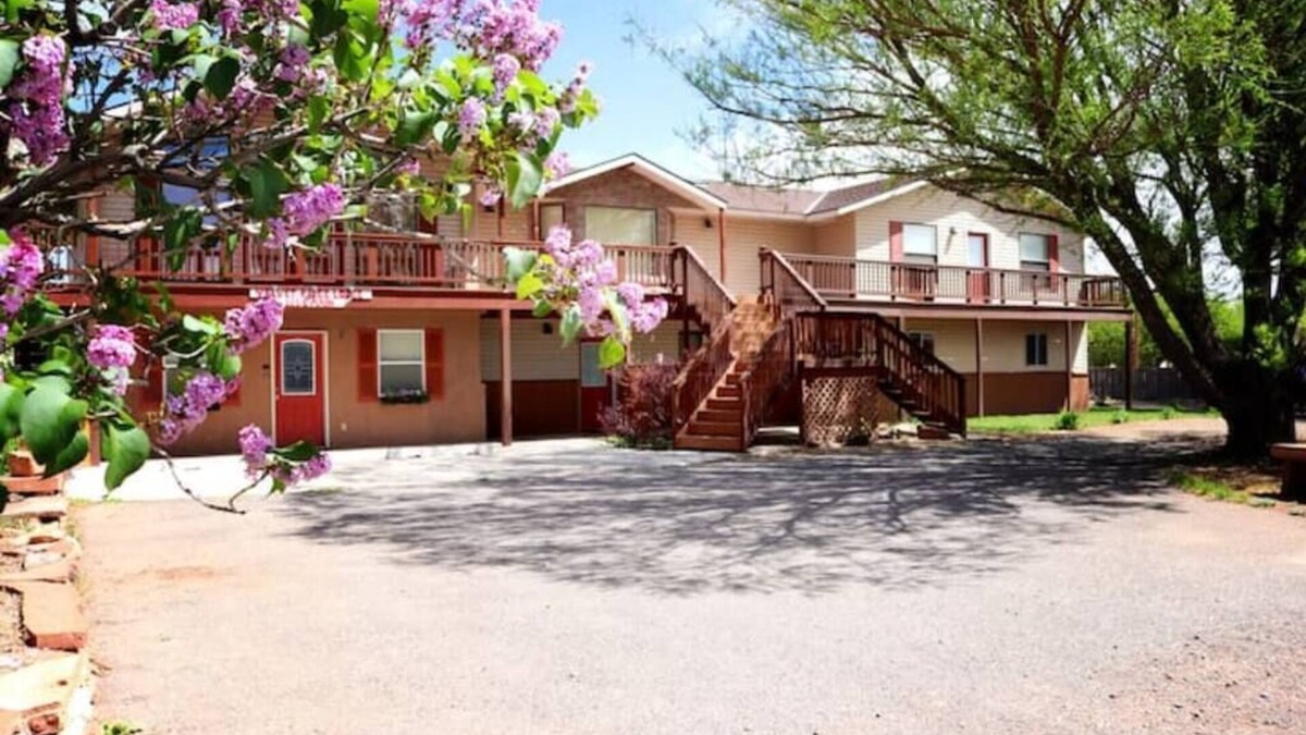Torrey Apartment | #6 Home in the Heart of Utah
