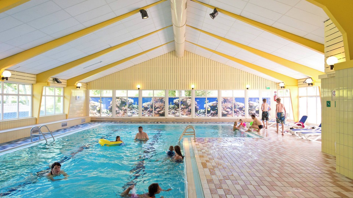 Stadtkyll House | 6-person bungalow in the holiday park Landal Wirfttal