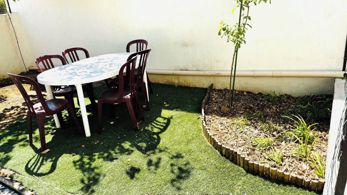 Cournonterral House | 6-person house with garden in quiet neighborhood