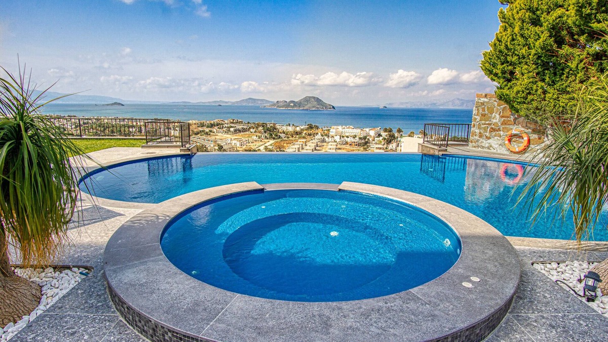 Kadıkale Villa | 6 Room,private pool famous villa with the best view