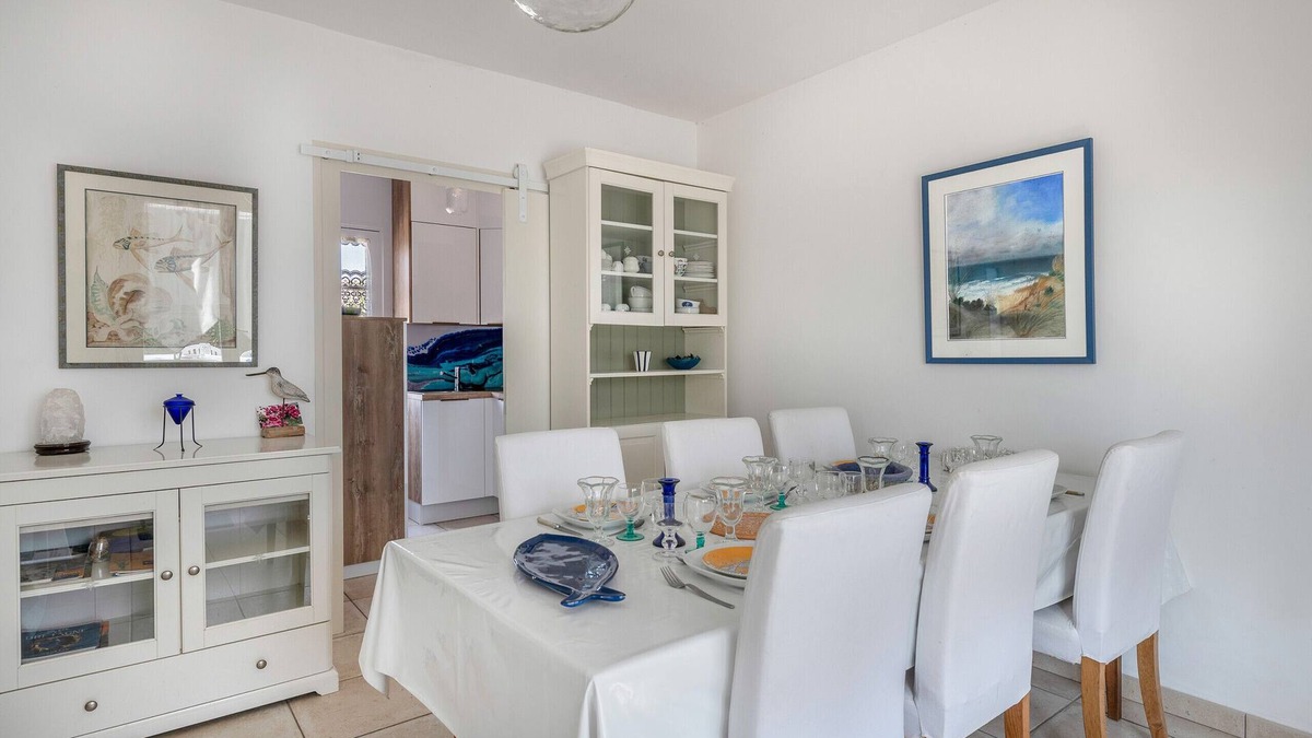 Tharon-Plage Ski Chalet | 600m from the beach, house for 4 adults 2 children