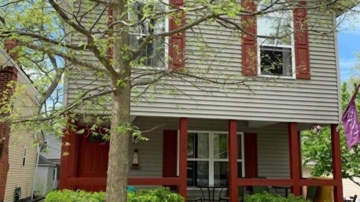 Lakeside Cottage | 620 Walnut in Lakeside